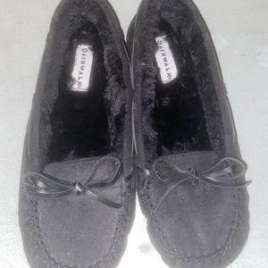Airwalk moccasin shoes